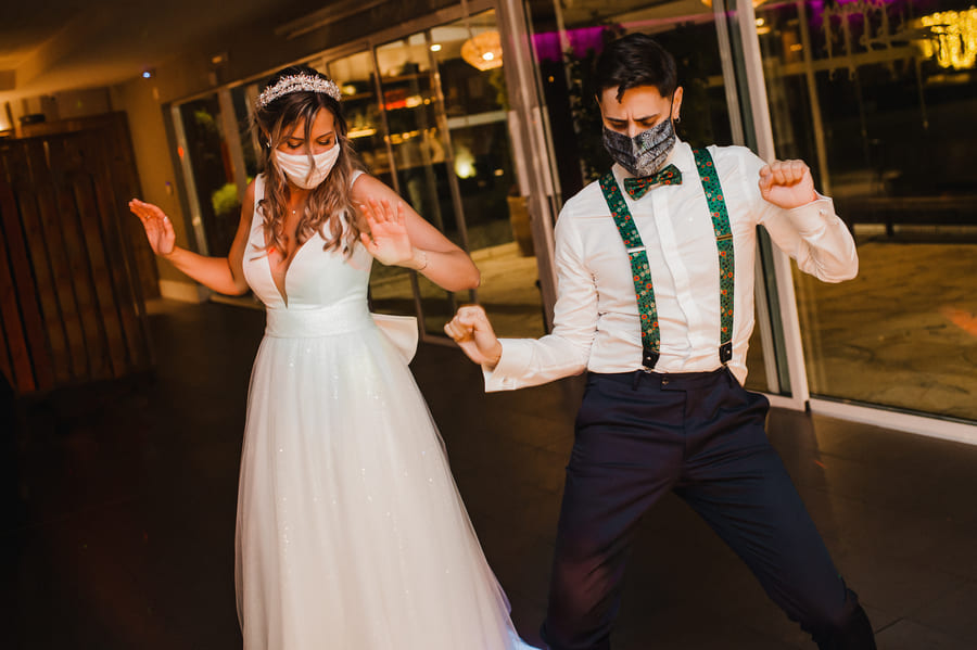 organizar boda post pandemia - fotos de boda mesa az