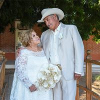 IAZ Photo Studio los mejores en foto y video para bodas en Arizona. IAZ Photo Studio es un estudio de fotografía y video especializado en eventos de bodas y quince años con los mejores precios y paquetes para su evento.